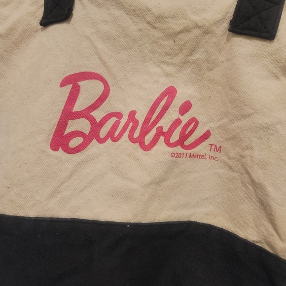 Barbie tote 🩷 from Mattel Barbie line in 2011 - Picture 2 of 6